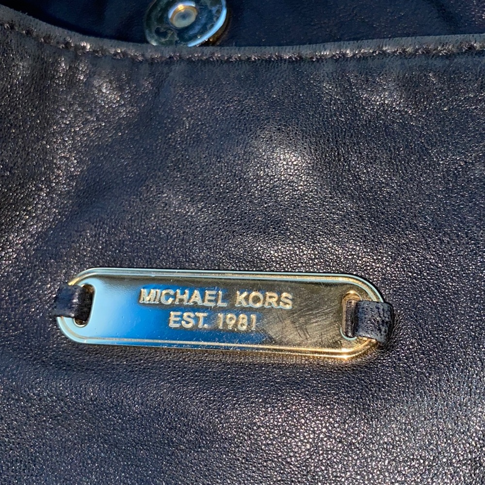 Black Michael Kors purse in good condition